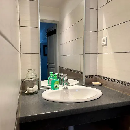 Maison Pi Mouss' à 150m De La *